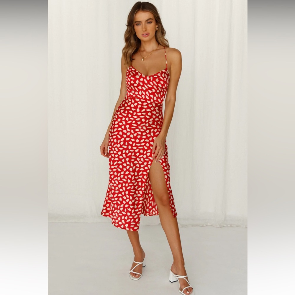 HELLO MOLLY: Happy Honeymoon MIDI Dress- red